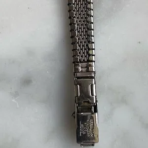 Seiko | Accessories | Vintage Seiko Tank Watch Petite  display picture 3